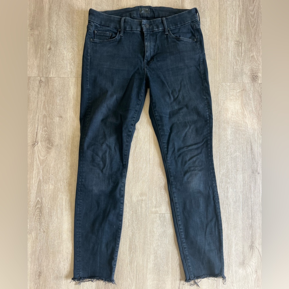 Mother Denim, The Looker Ankle Fray, size 28 in blackbird